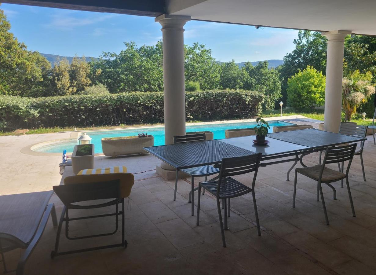 Villa Mycenes Garéoult Kültér fotó