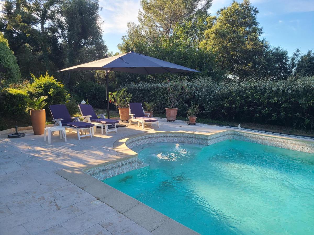 Villa Mycenes Garéoult Kültér fotó